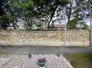 Photo 11- click for photo gallery